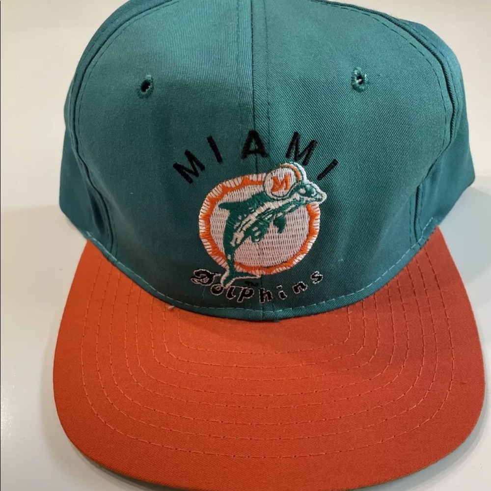 Vintage Miami Dolphins SnapBack Team NFL Hat  NEW WITH TAGS DEADSTOCK